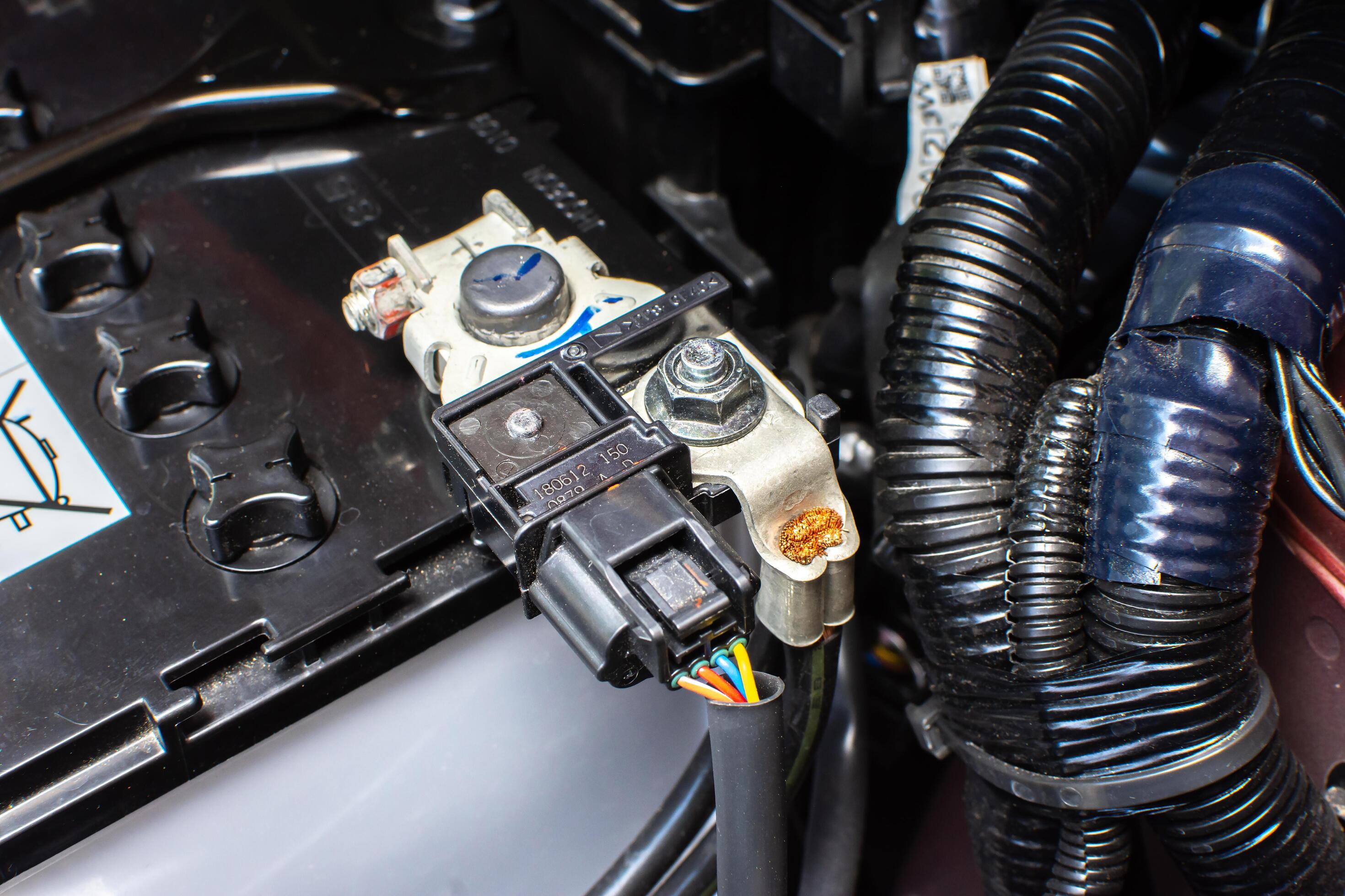 Milpitas, CA — MINI Cooper Battery Terminal Cleaning and Maintenance Tips